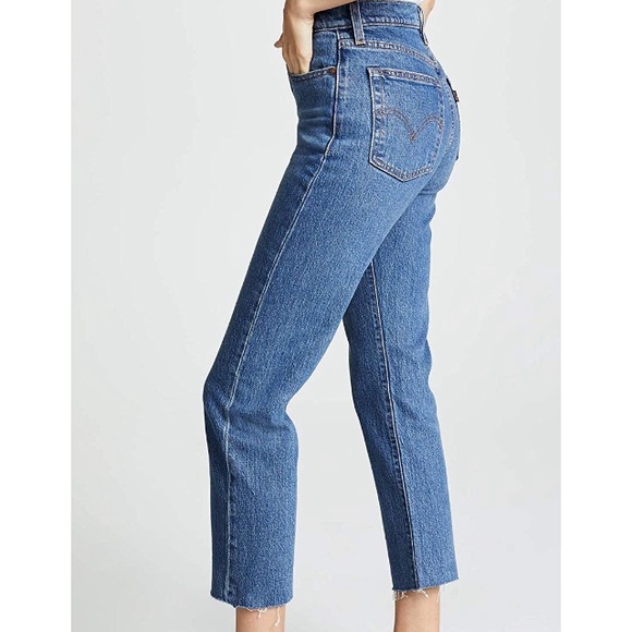 Leviโs premium cute denim wedgie straight jeans - Picture 4 of 8